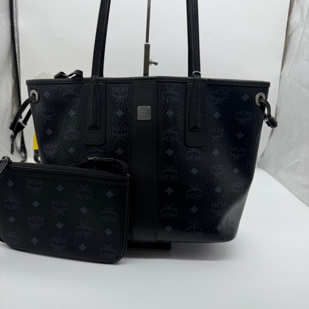 95新 MCM 奢得/黑色小号子母包121511