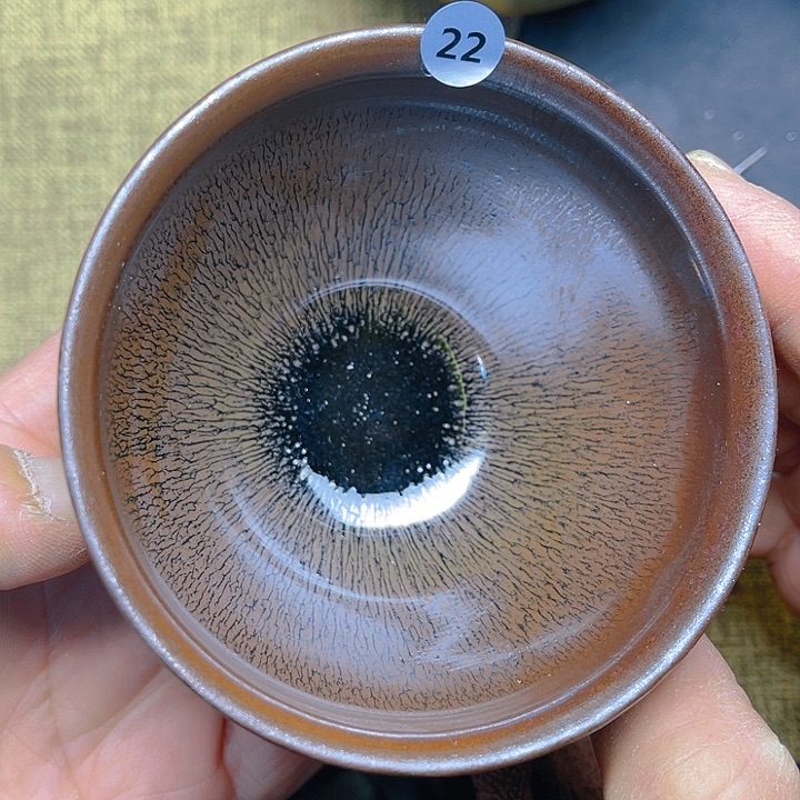 茶盏龙窑柴烧兔豪风水缸器型8.6口径