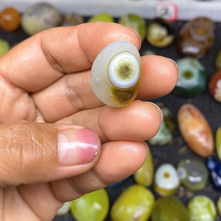 单眼饰品奇石无孔