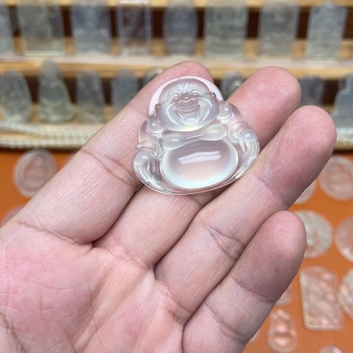 ℳ***ℳ蛇纹石玉未镶嵌颈饰