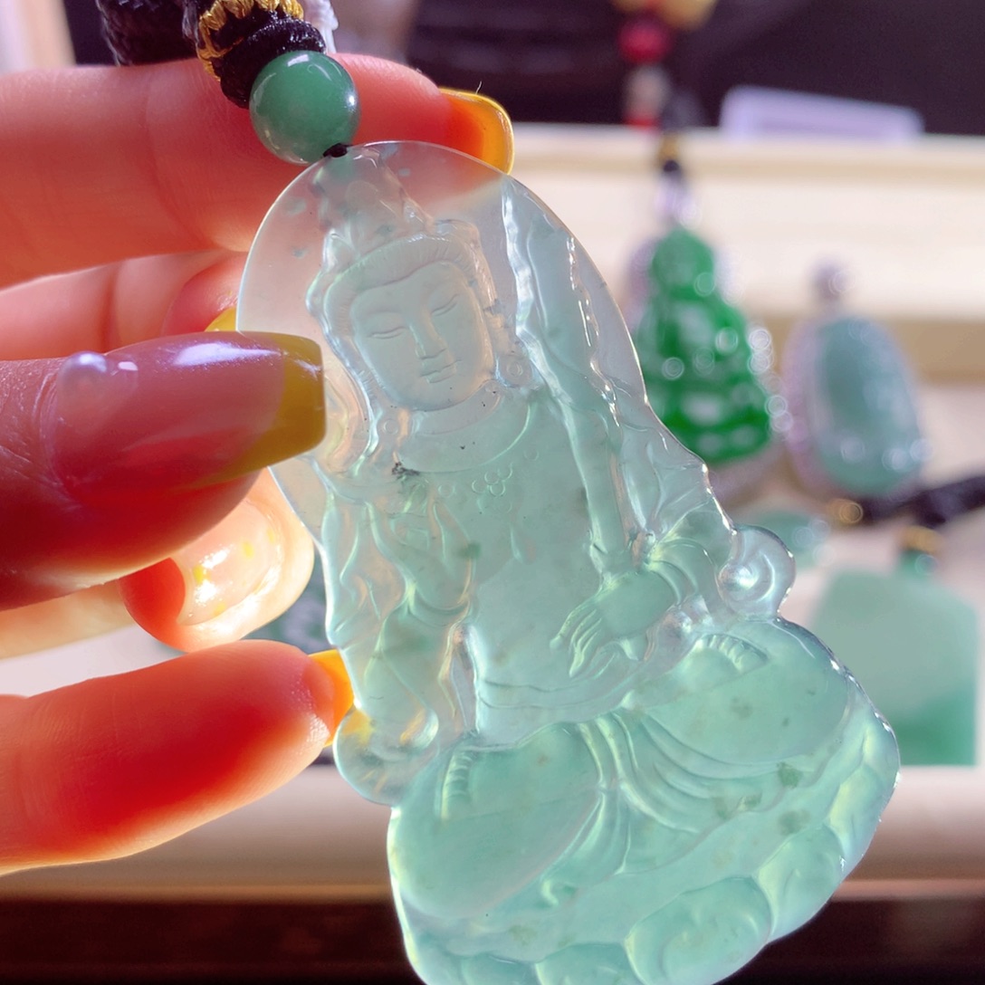 翡翠未镶嵌颈饰天然