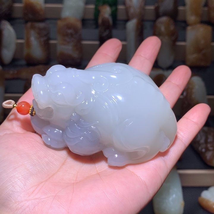 苏***1和田玉未镶嵌把件