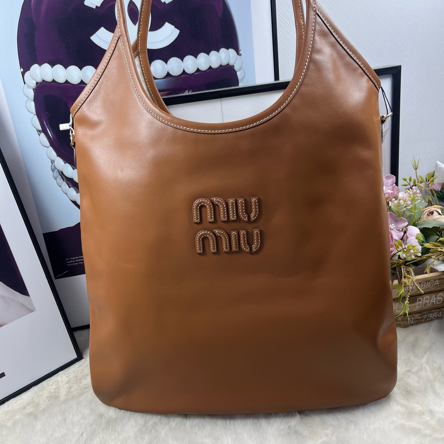 99新 MIU MIU/缪缪 缪缪干邑色ivy腋下包