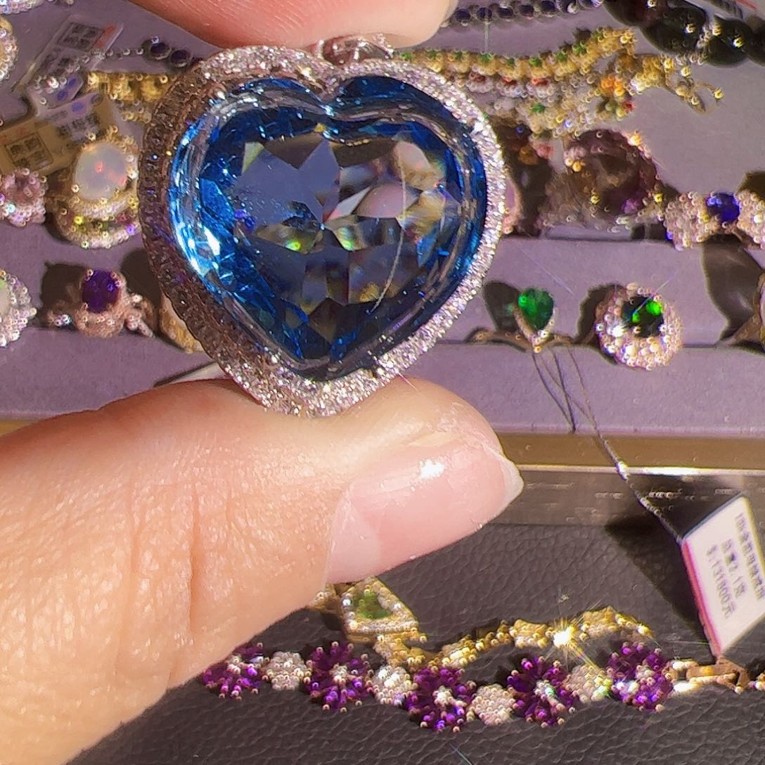 托帕石吊坠银S925镶嵌