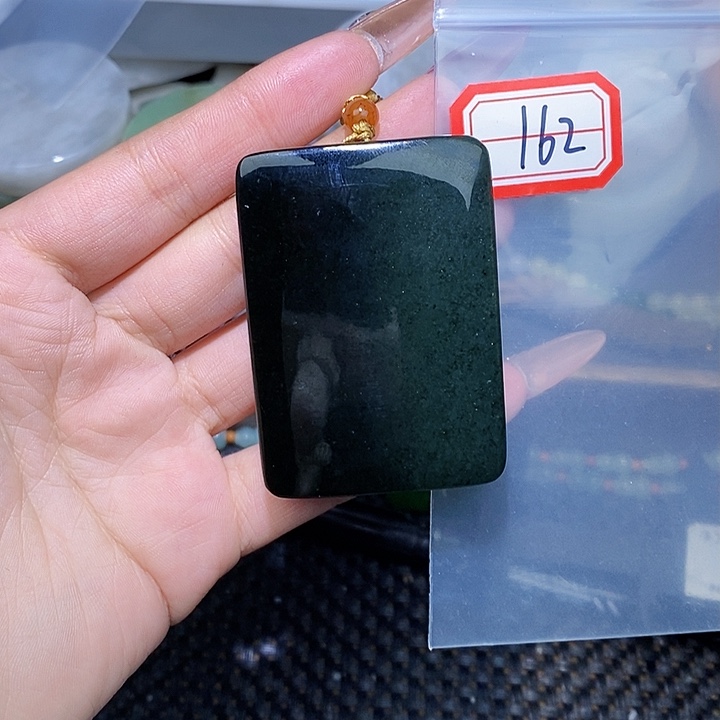 和田玉和田玉边角料随机发未镶嵌