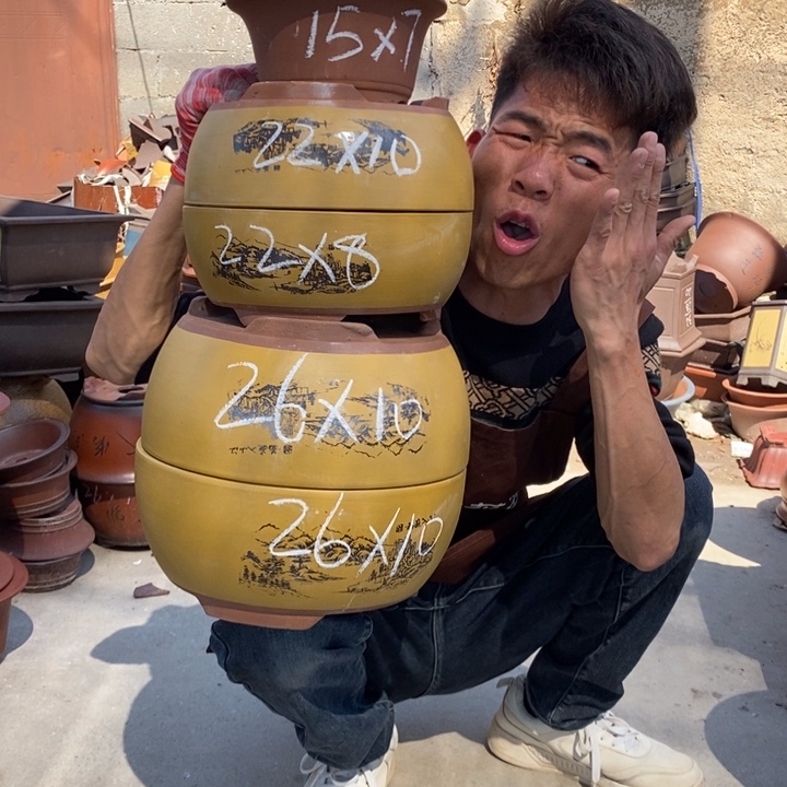 紫砂花盆紫砂器。紫砂壶多少人的时候