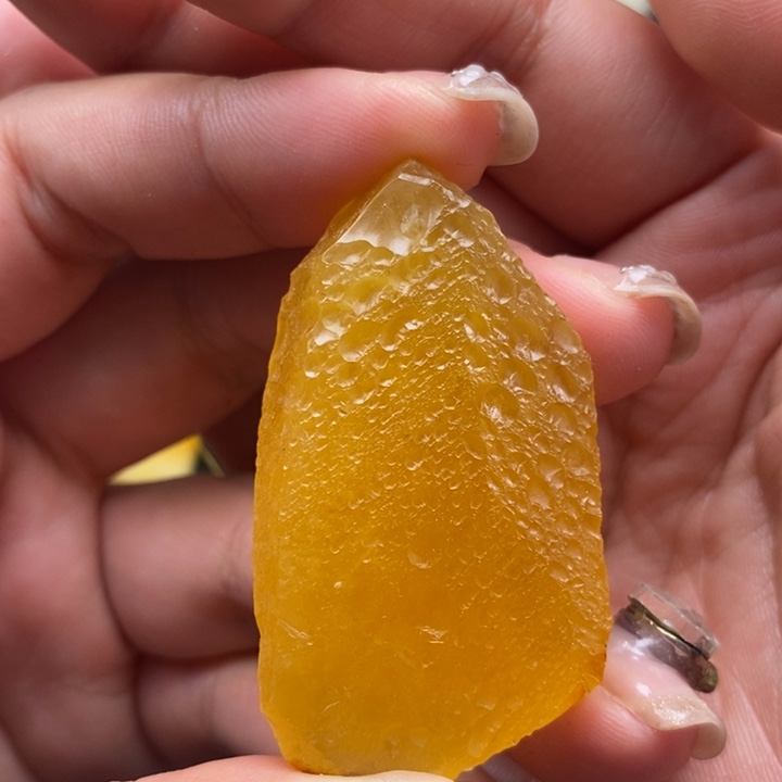 定制琥珀未镶嵌蜜蜡