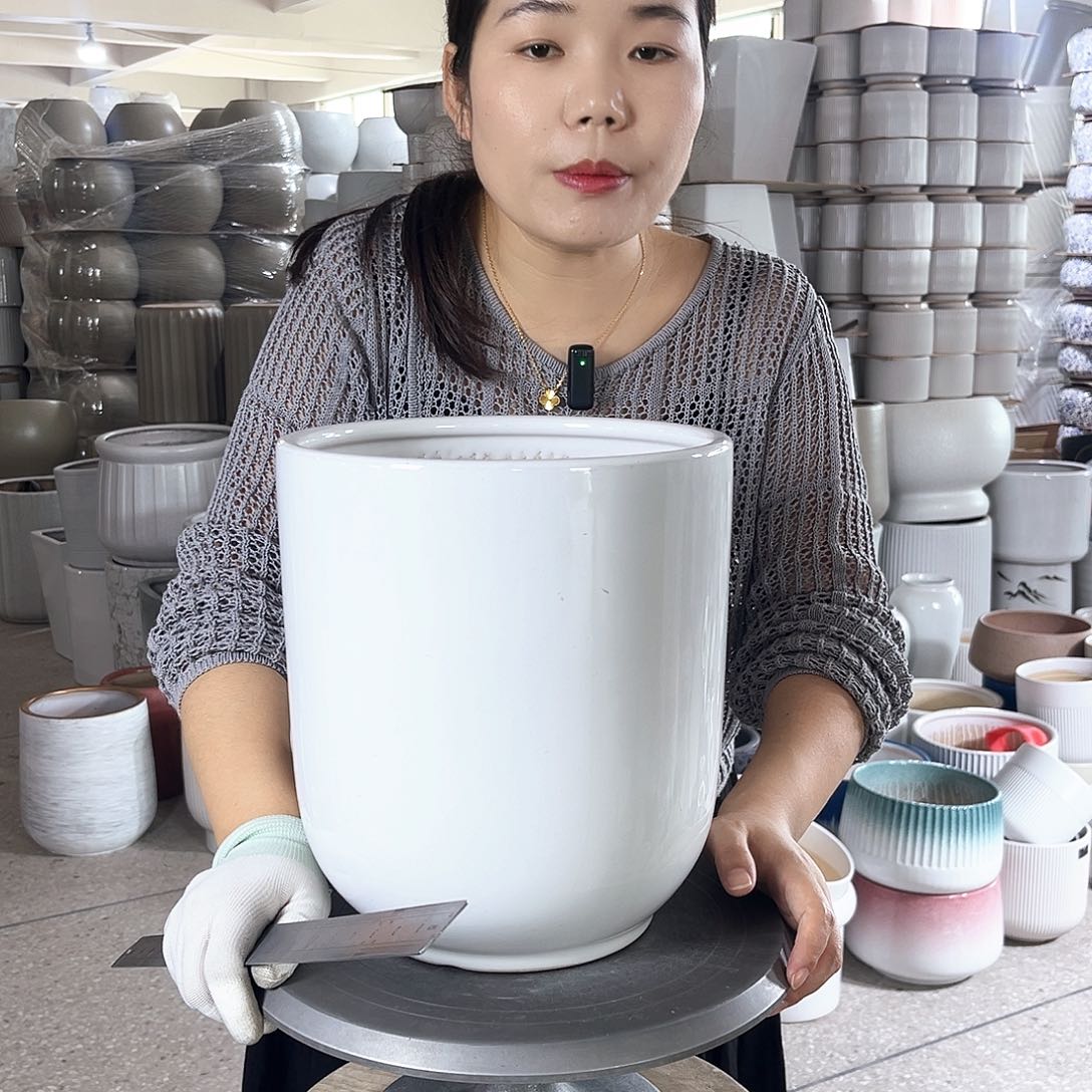 陶瓷口径24-27。亮白。。