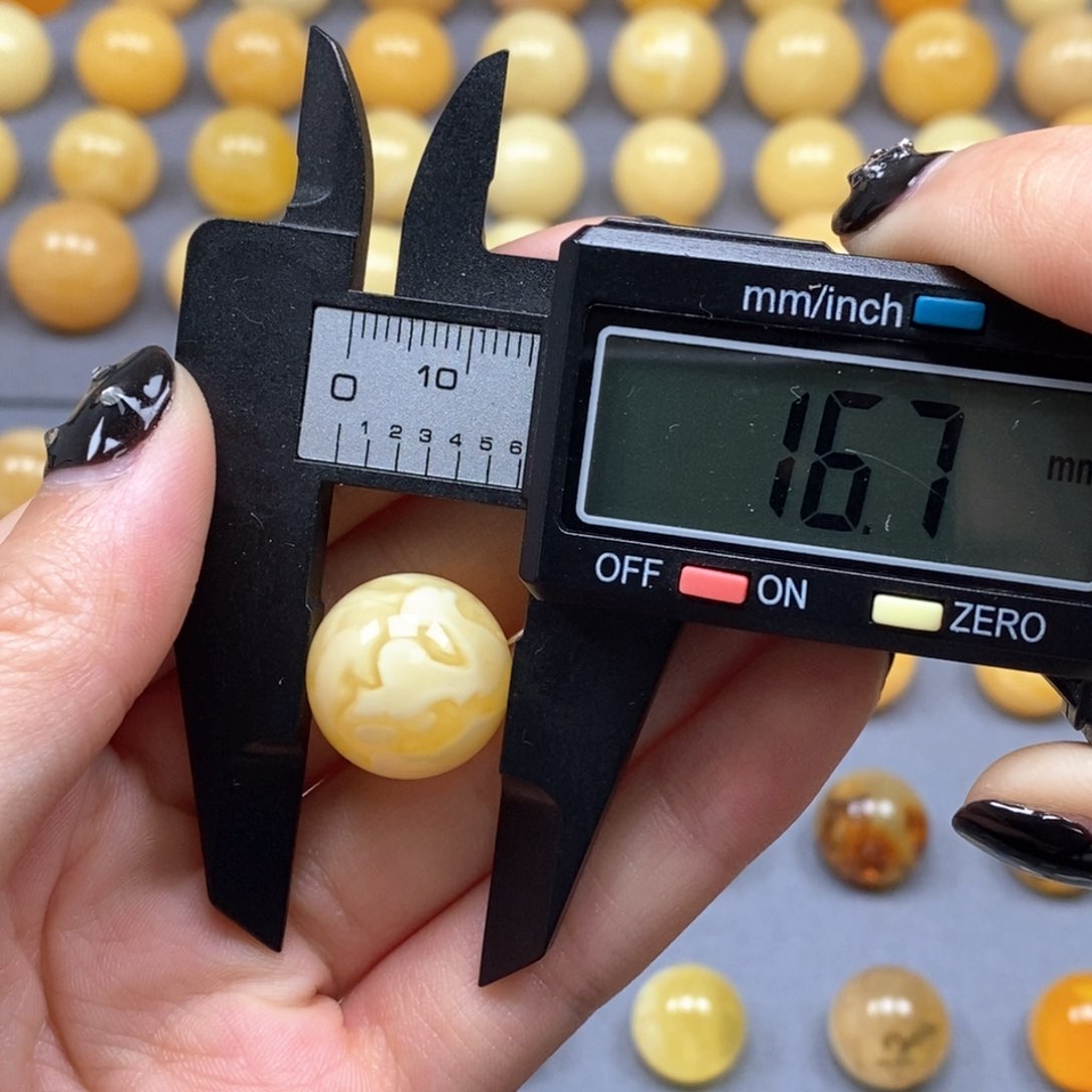 未镶嵌蜜蜡裸石纯天然