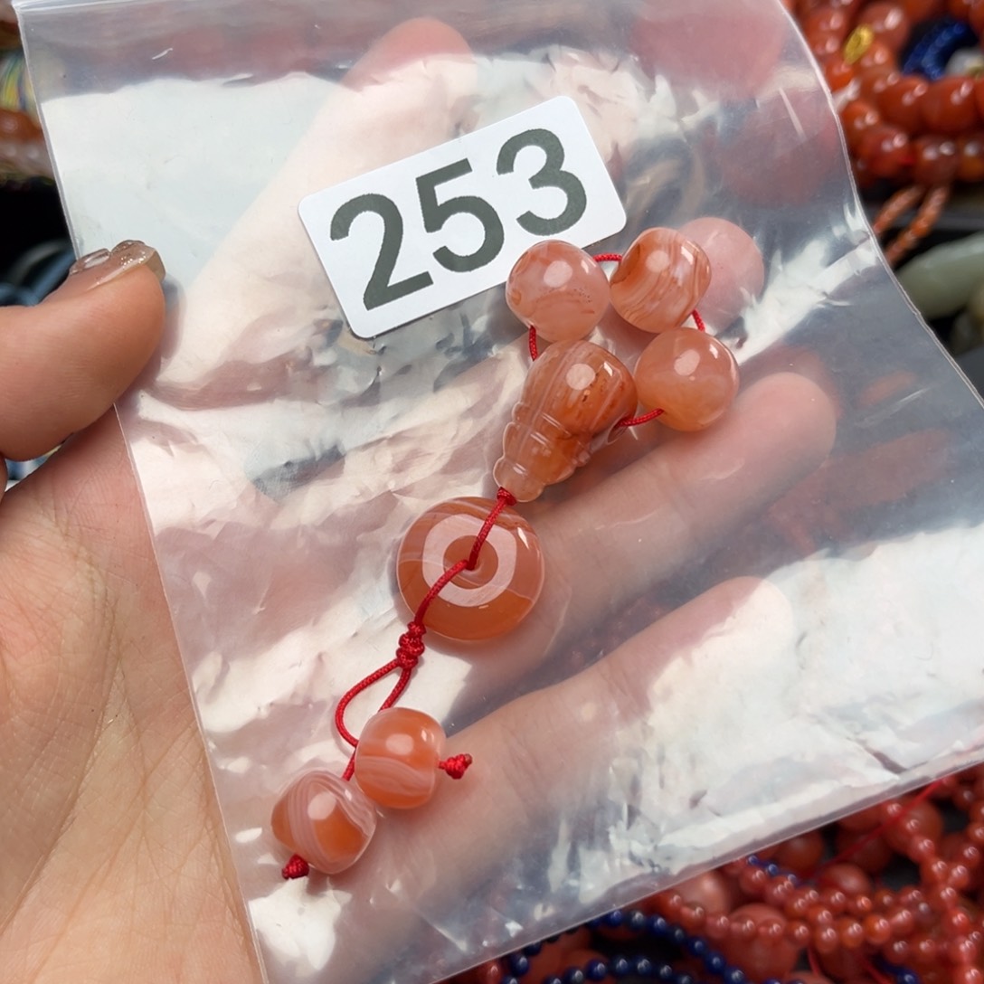 南红玛瑙珠宝奇石未镶嵌