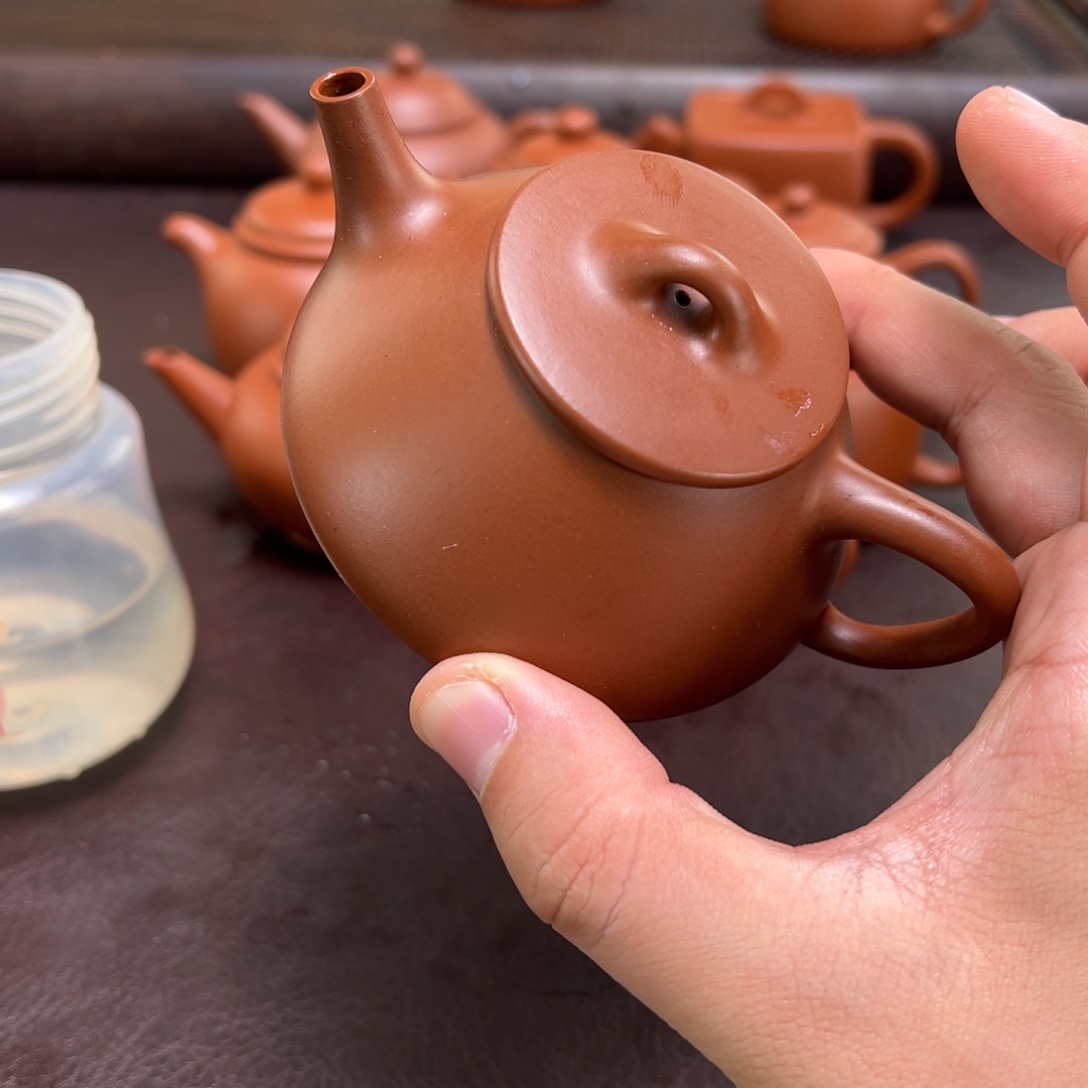 大***之茶壶紫砂汽修厂和机械设备