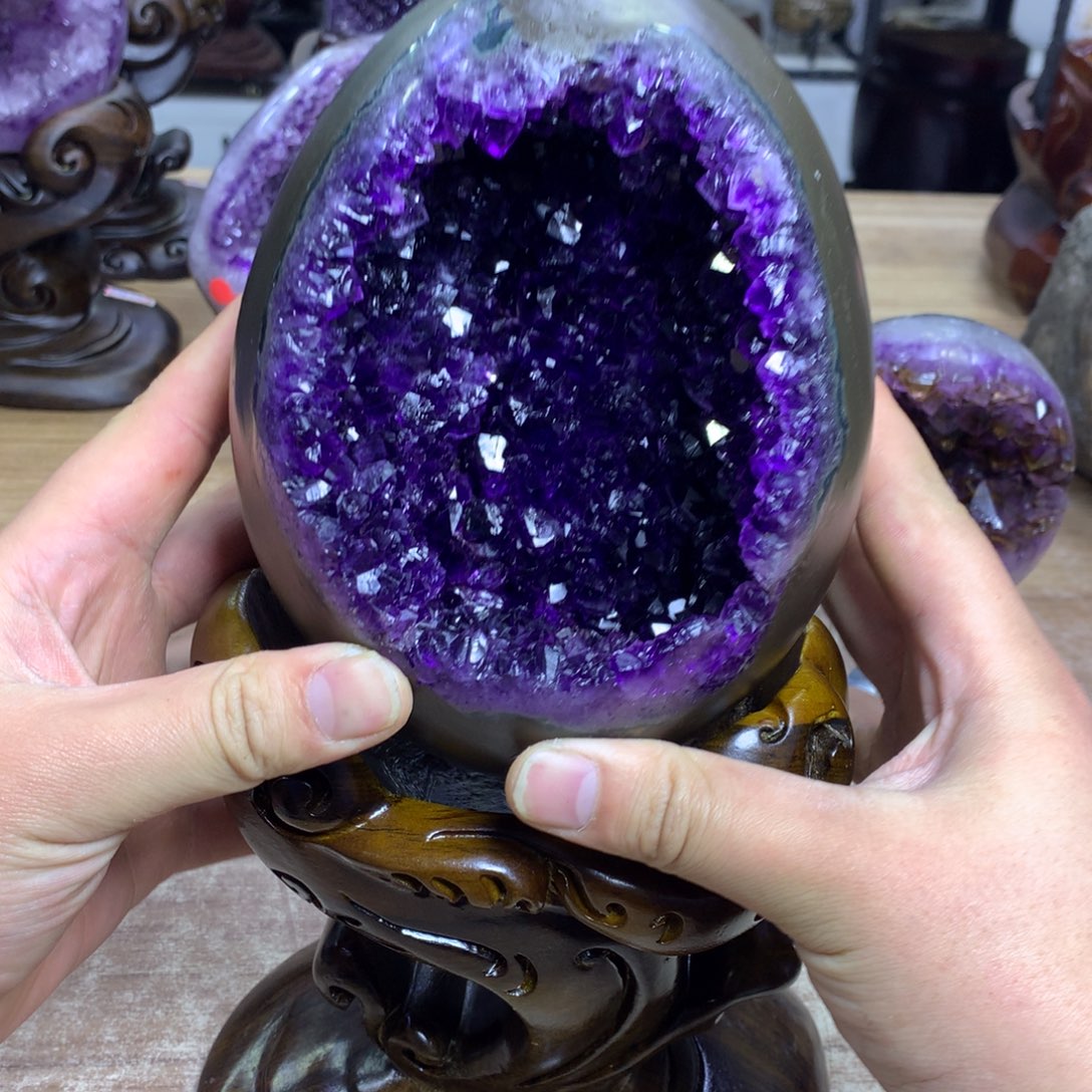 紫晶恐龙蛋未镶嵌