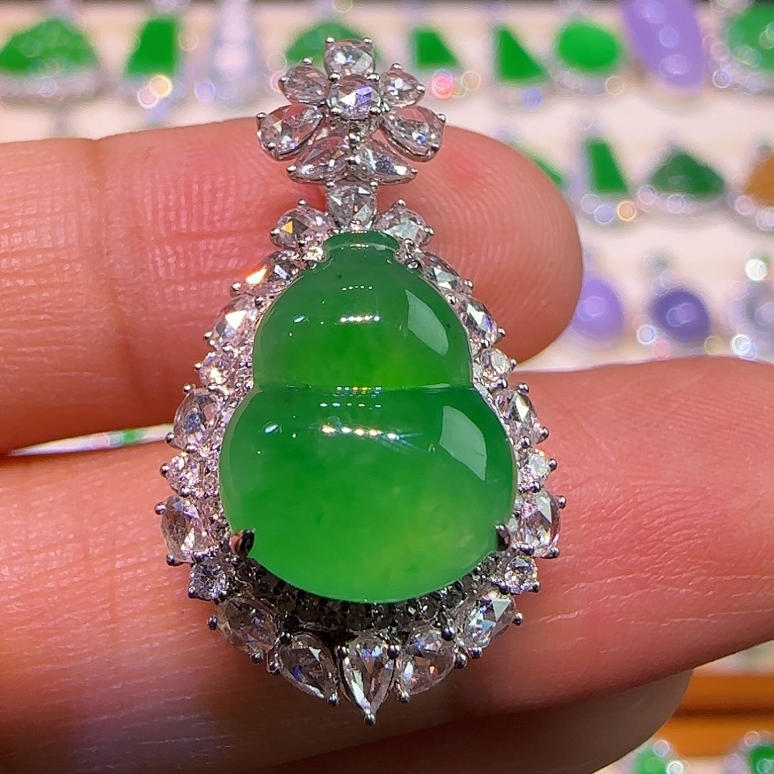 翡翠18K金镶嵌吊坠(不含链)