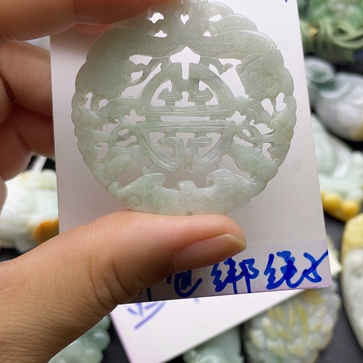 颈饰未镶嵌翡翠天然翡翠