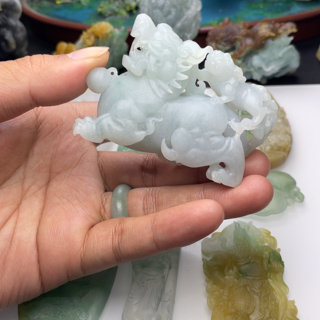 定制翡翠未镶嵌母子貔貅