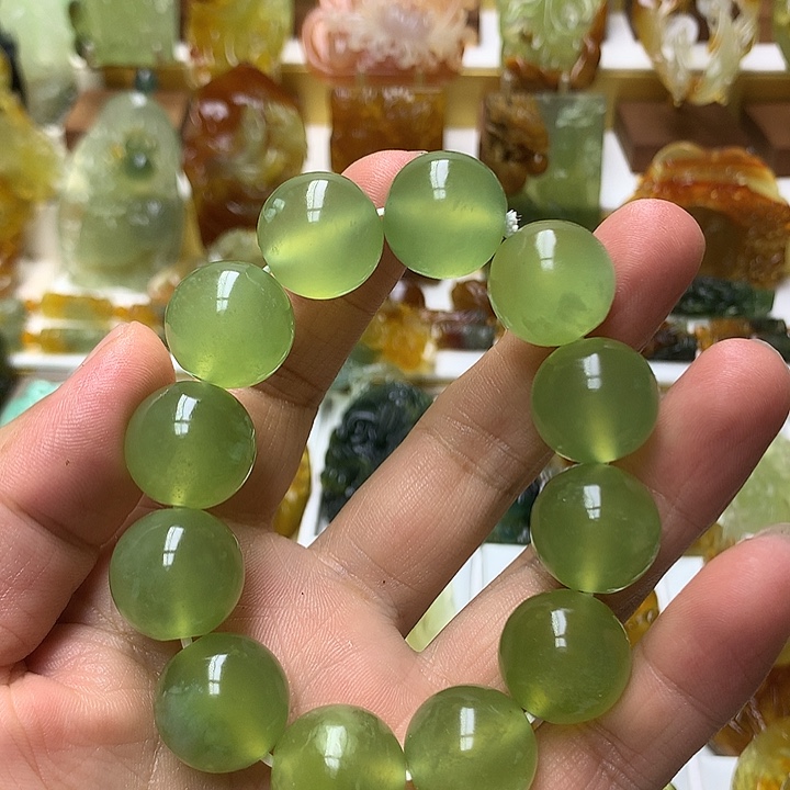 蛇纹石玉未镶嵌珠宝半成品