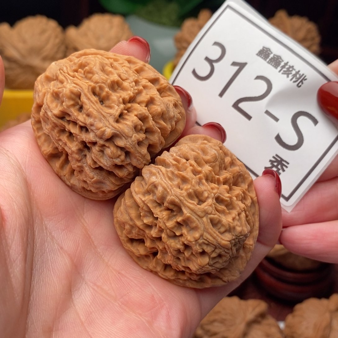 文玩核桃把件南疆40