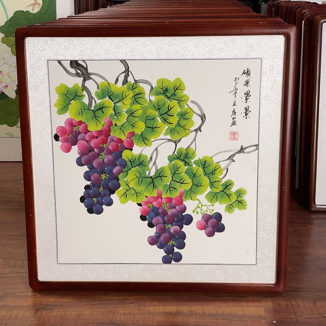 国画带框尺寸63*63厘米