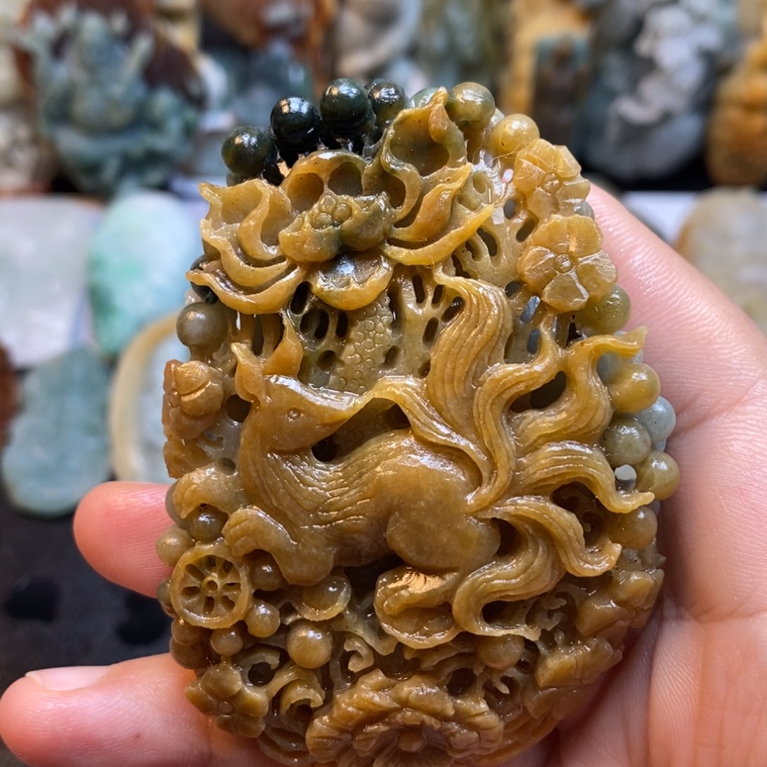 定制翡翠未镶嵌特色61