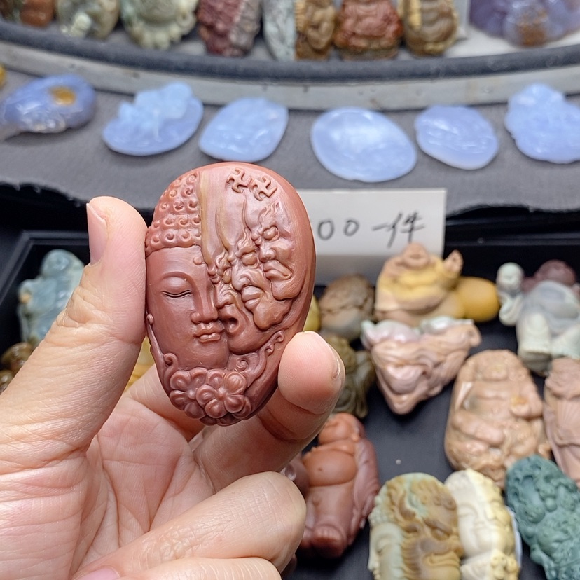 【闪购商品】定制石英质玉吊坠未镶嵌