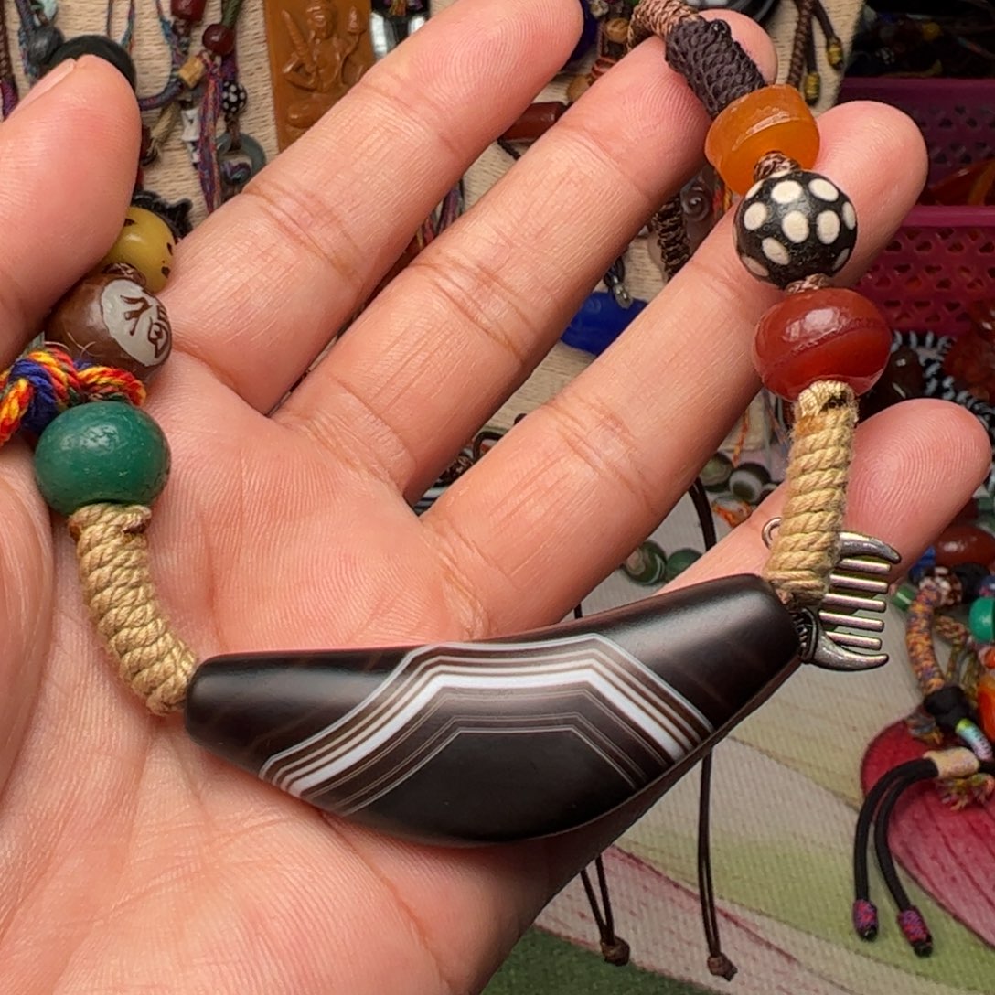 玛瑙/玉髓颈饰未镶嵌