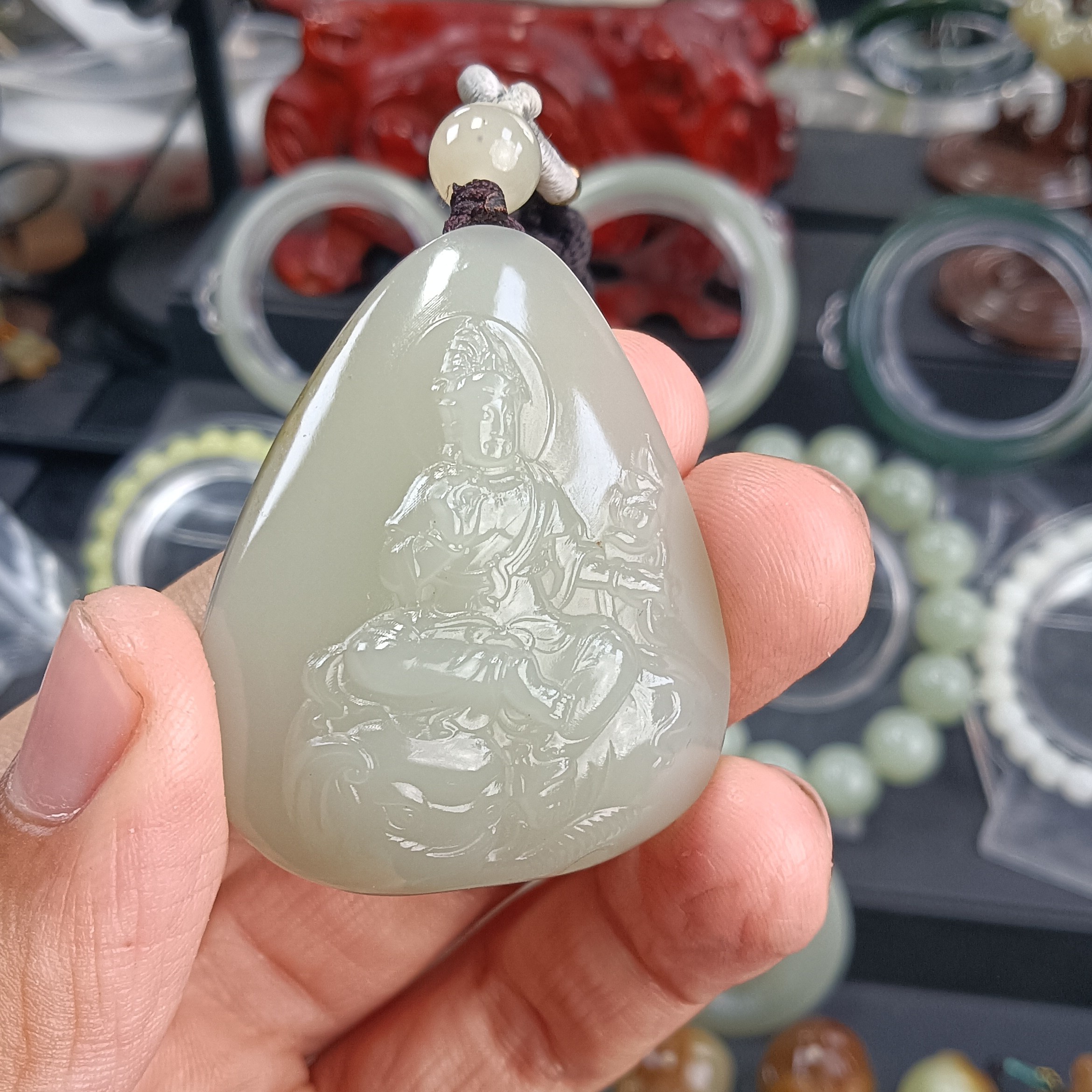 特大福利新疆和田玉且末近矿青白玉普贤菩萨像尺寸46*32*15重45克