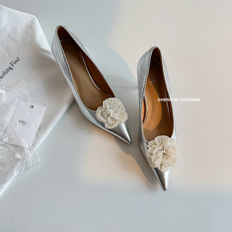 【CHENWW】法式复古珍珠花朵尖头高跟浅口时装百搭单鞋女