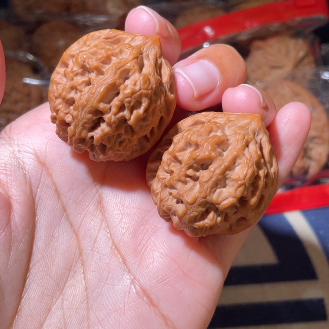 吊坠文玩核桃太行龙纹33+