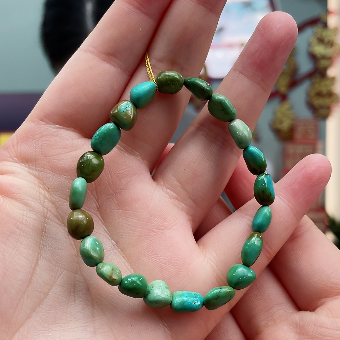 绿松石手串未镶嵌