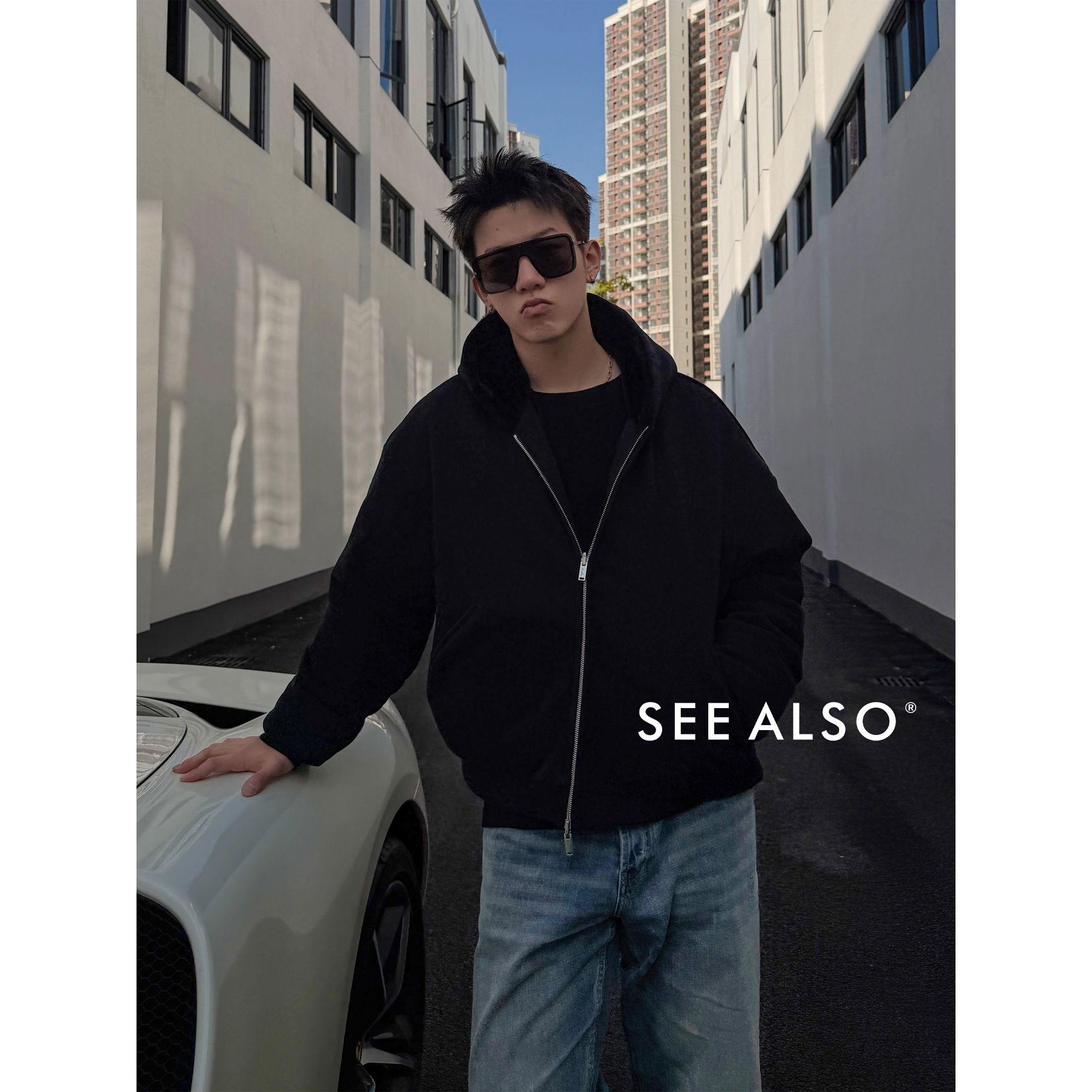 SEE ALSO『座山雕二代』复古重磅水洗加厚加绒保暖双面连帽棉服外套