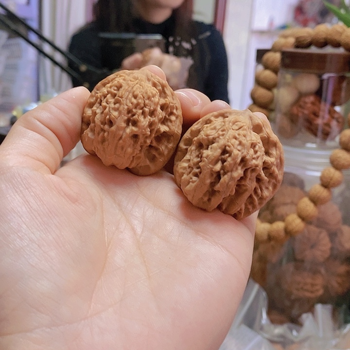 【闪购商品】文玩核桃把件w****乐39霞云岭