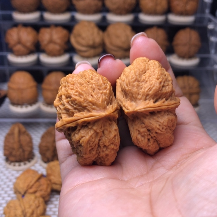 文玩核桃把件23号半壁