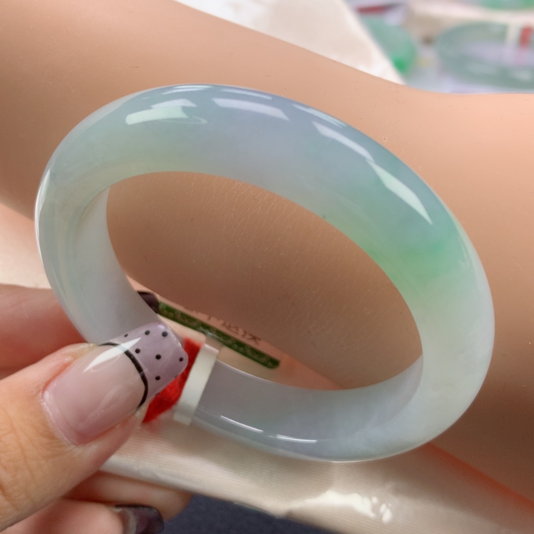 翡翠手镯未镶嵌51➕