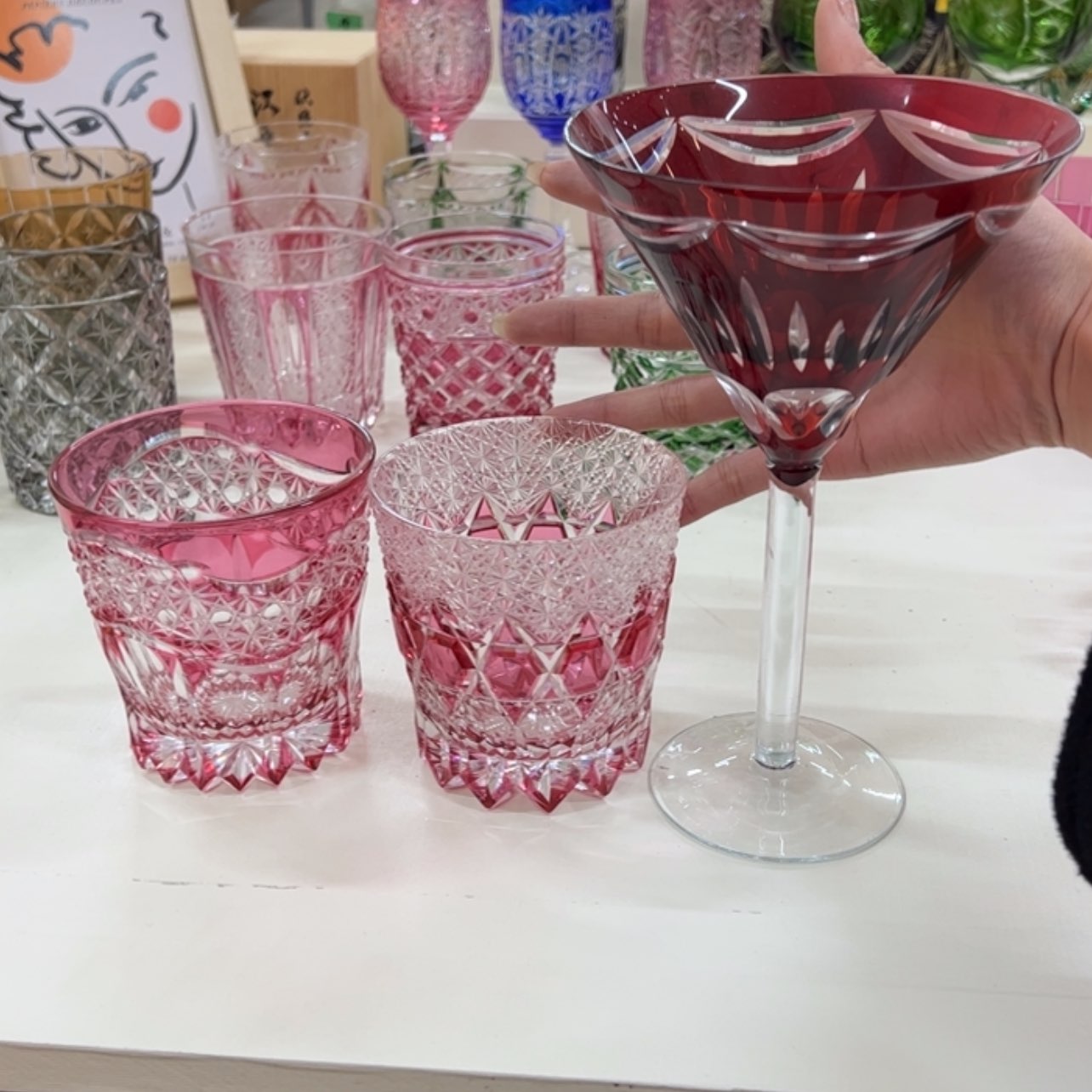 【闪购商品】雨**香如图三个，粉色曙光，莹石精雕款各一