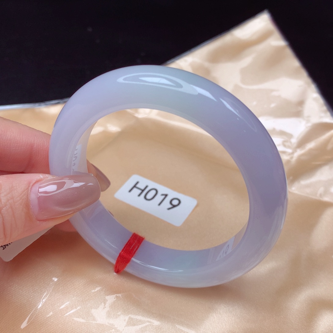 翡翠手镯未镶嵌手镯54