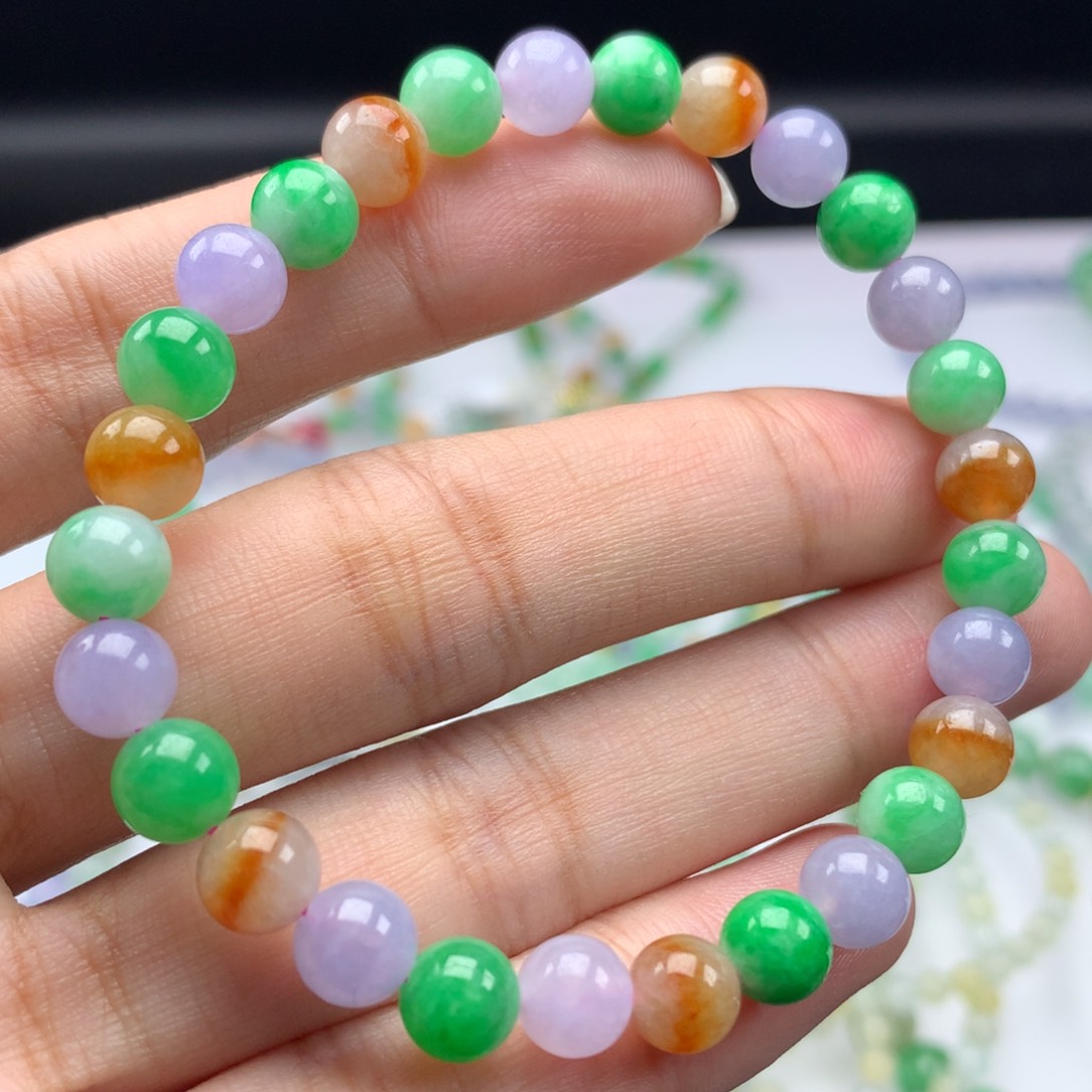 翡翠手链未镶嵌卡