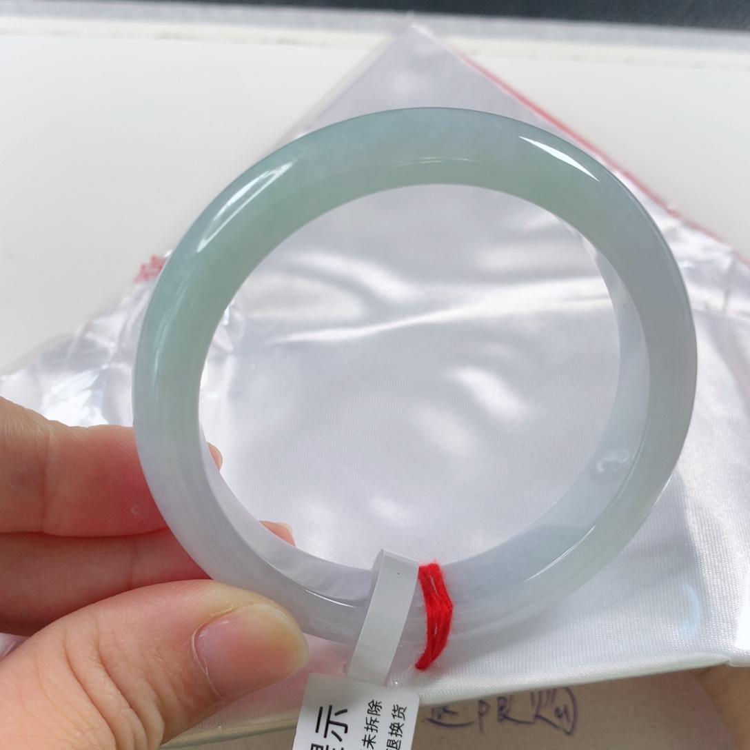 未镶嵌手镯翡翠193