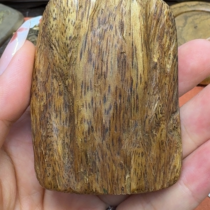 大叶紫檀（黑酸枝木类）
