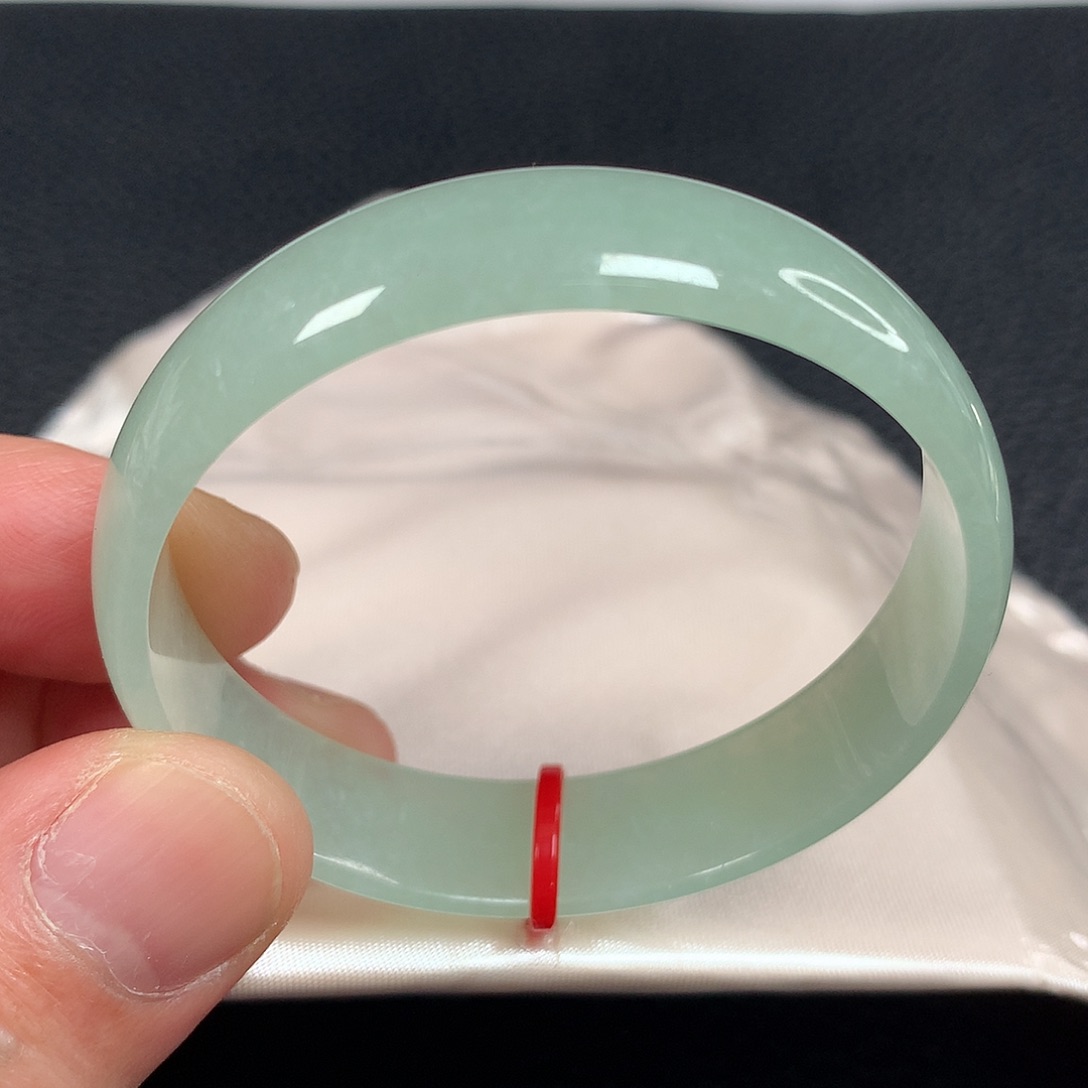 翡翠未镶嵌手镯天然翡翠手镯