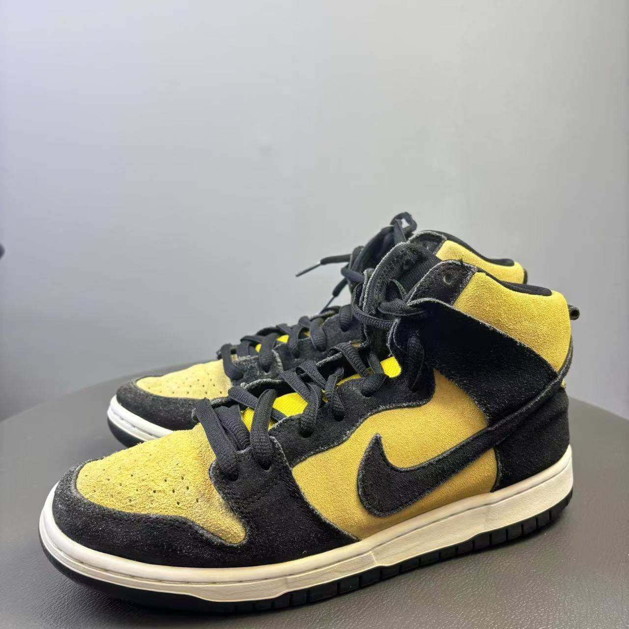 90新 maje 42.5码 DunkSB黑黄球鞋 非原盒