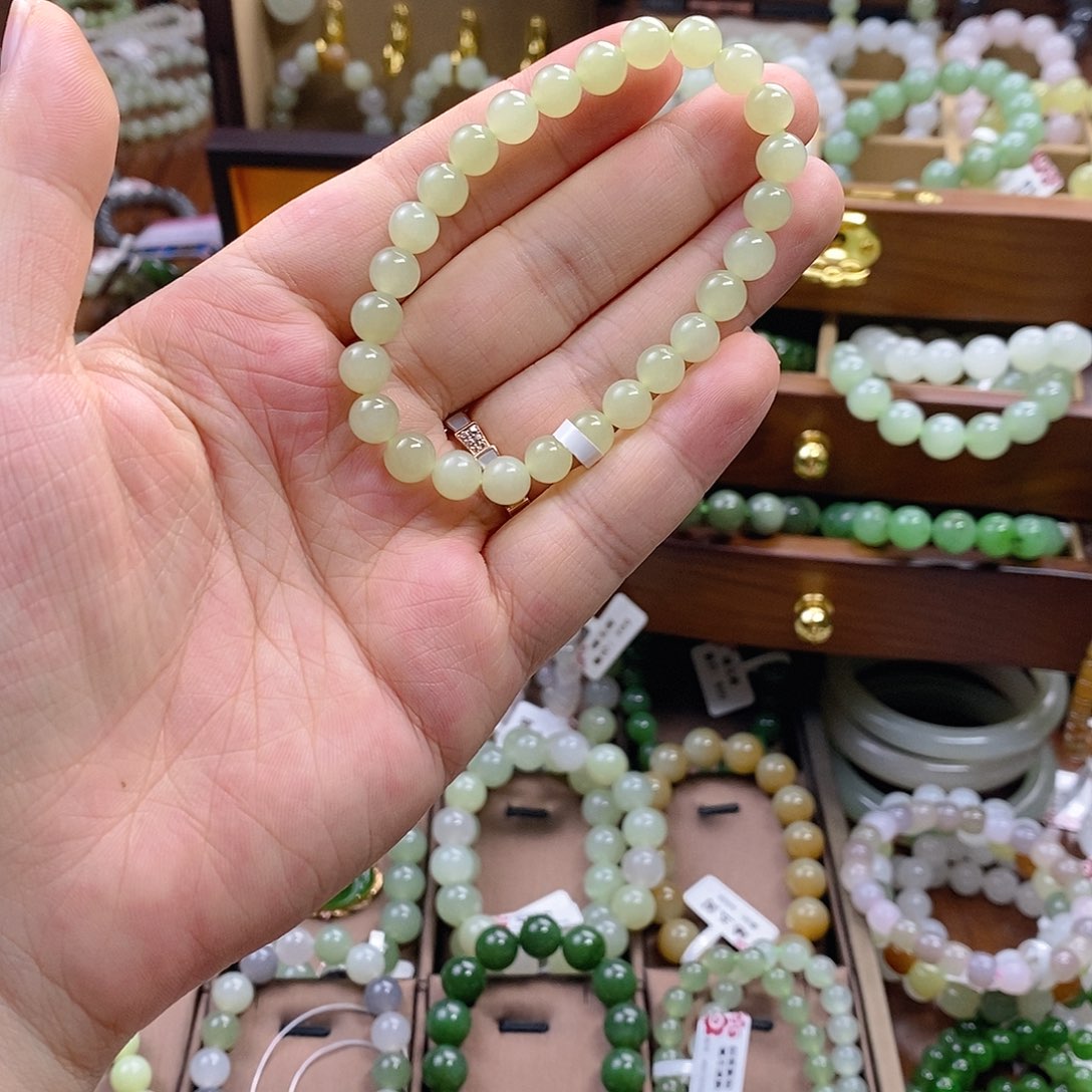 和田玉未镶嵌手串黄口7