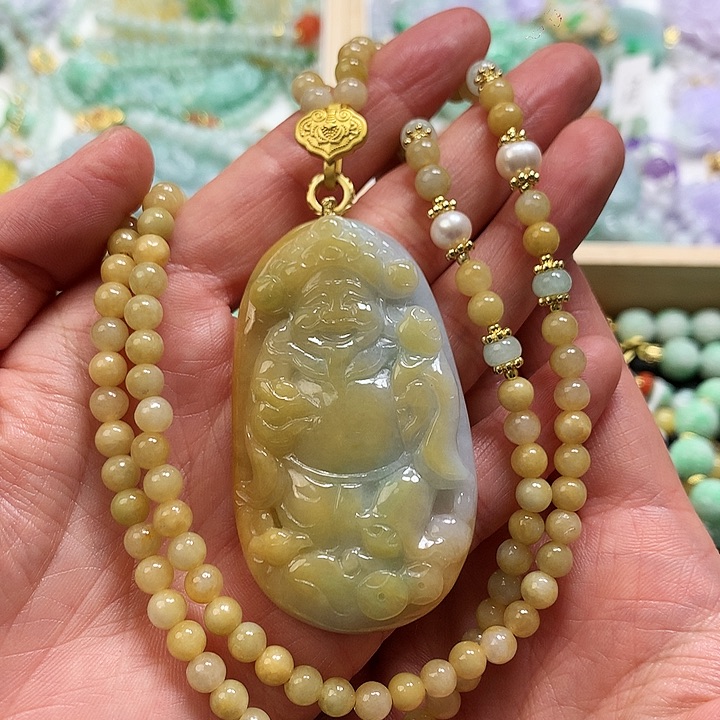 翡翠颈饰未镶嵌吊坠