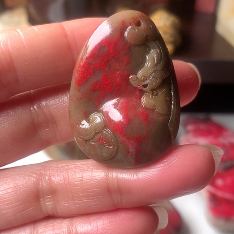 昌化石昌化鸡血石挂件