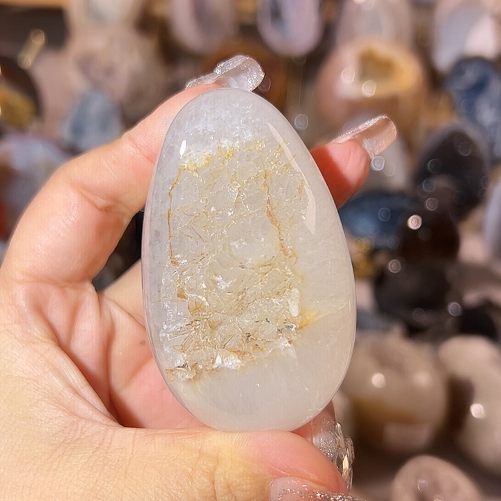 玛瑙/玉髓无未镶嵌龙蛋