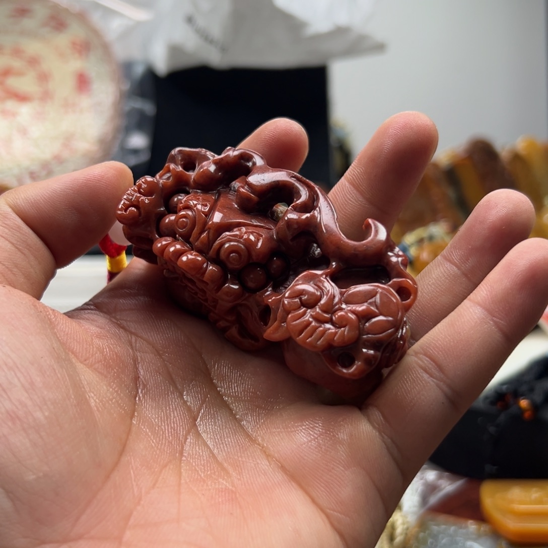 石英质玉（黄龙玉）未镶嵌多选发其一