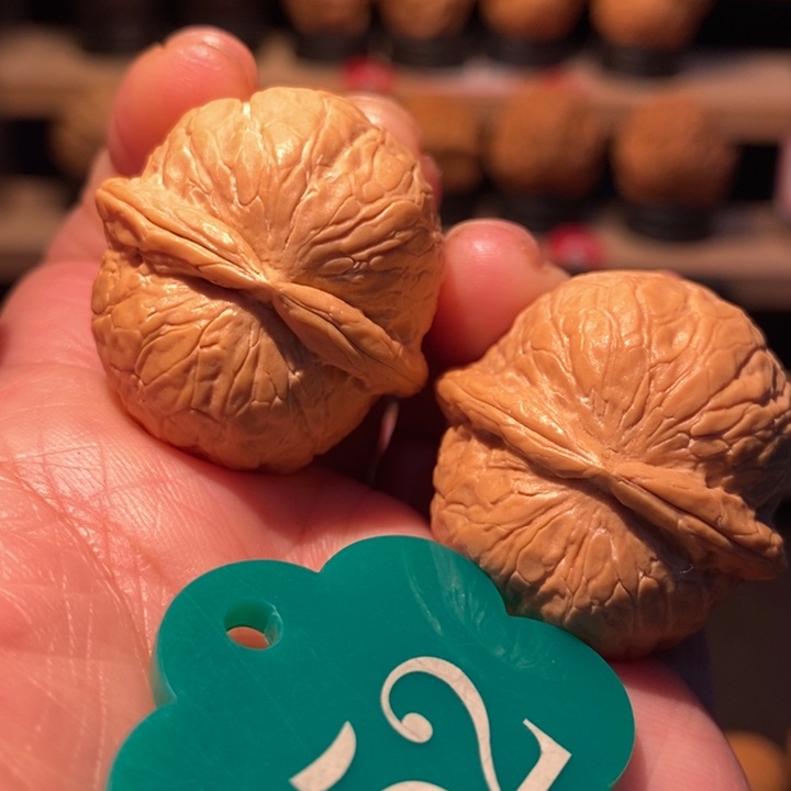隔***头木质类樱桃蛇皮球32尺寸