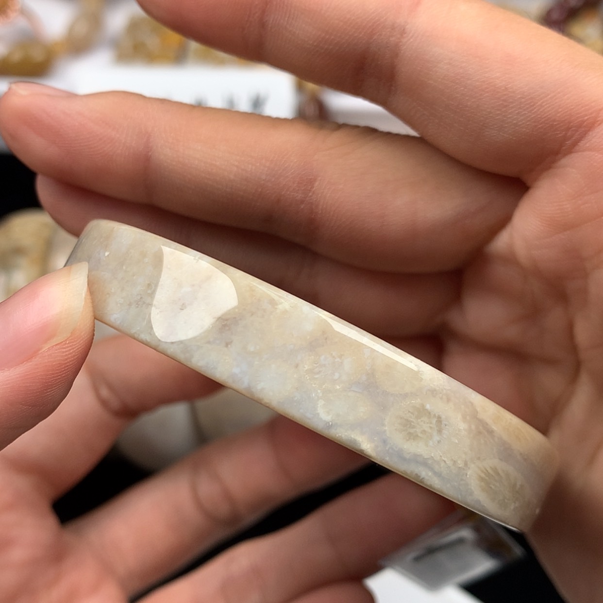 【闪购商品】硅化珊瑚（珊瑚玉）未镶嵌手镯56
