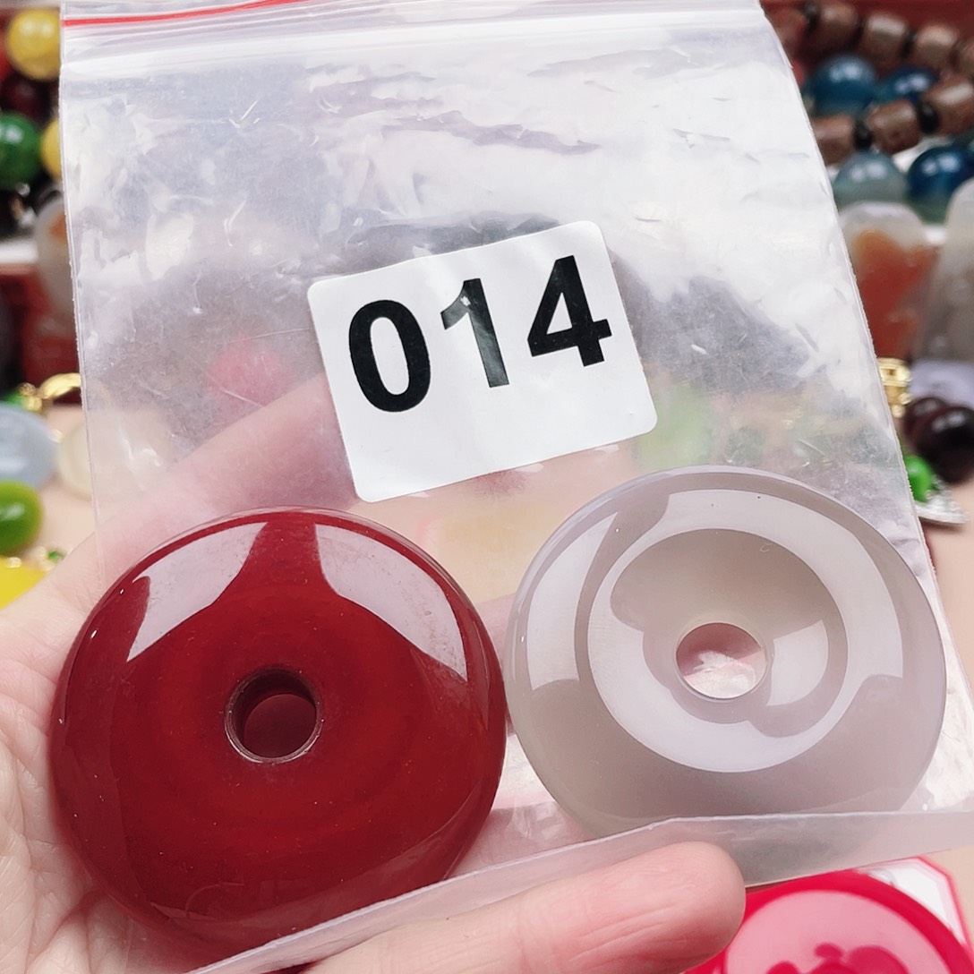 合金颈饰玛瑙/玉髓池**华