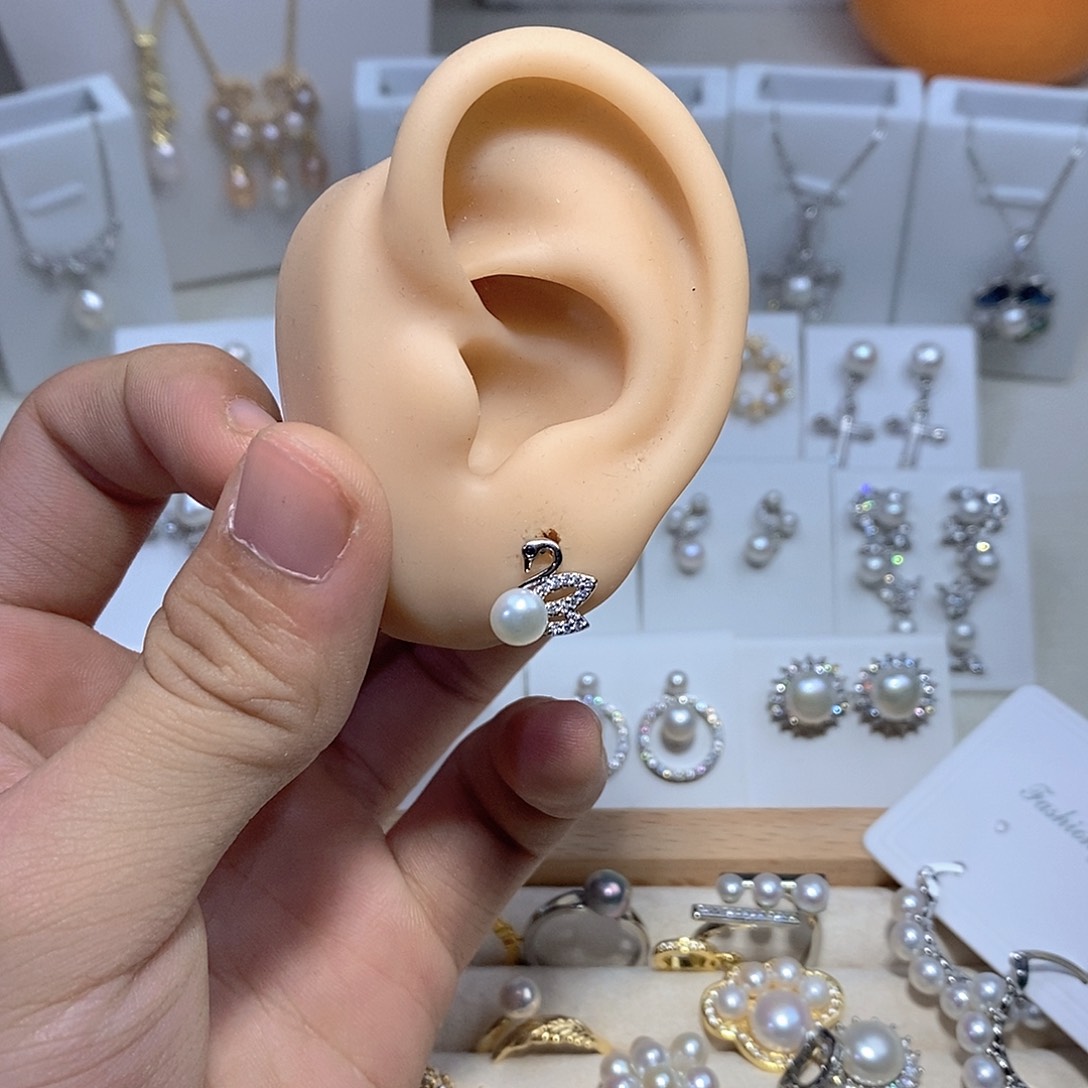 耳饰银S925镶嵌淡水珍珠