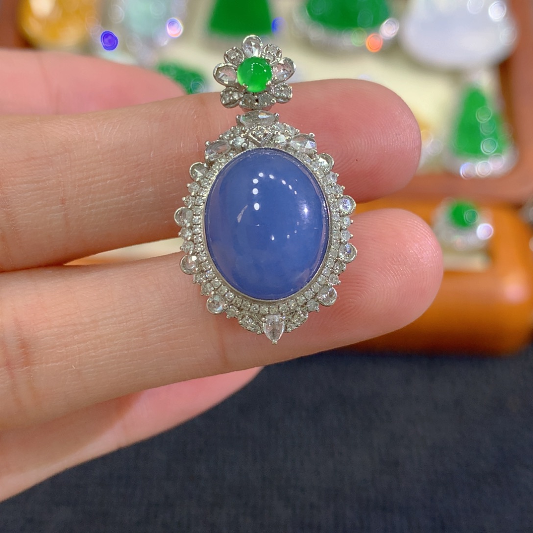 翡翠18K金镶嵌吊坠(不含链)蛋面